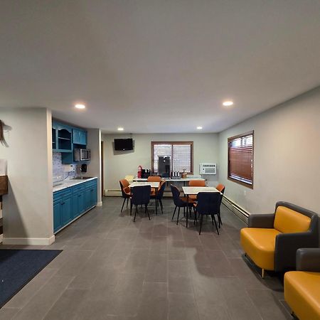 Motel Super 8 By Wyndham Hayward Wi Exteriér fotografie