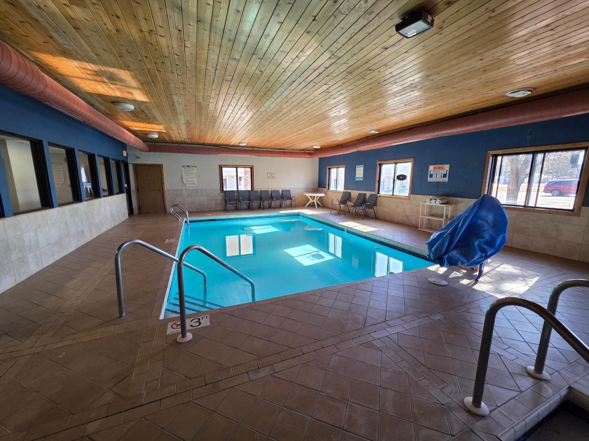 Motel Super 8 By Wyndham Hayward Wi Exteriér fotografie
