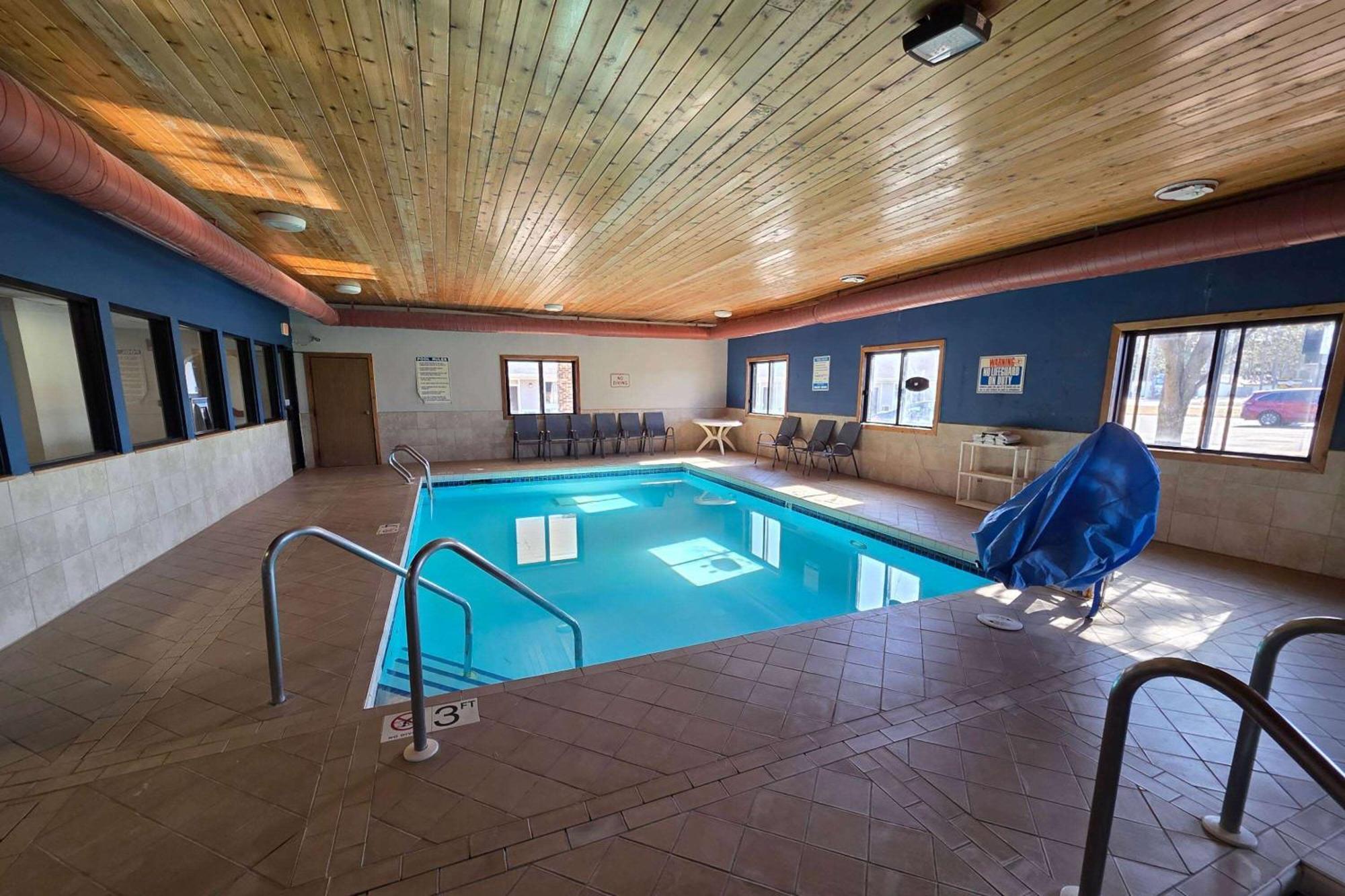 Motel Super 8 By Wyndham Hayward Wi Exteriér fotografie